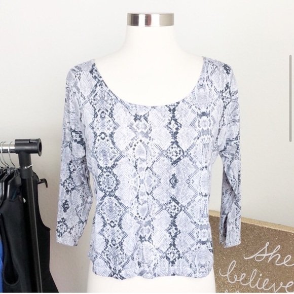 Material Girl active animal print crop top - Picture 2 of 7